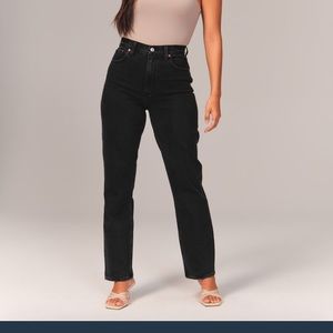 Abercrombie and Fitch-The 90s high rise jeans